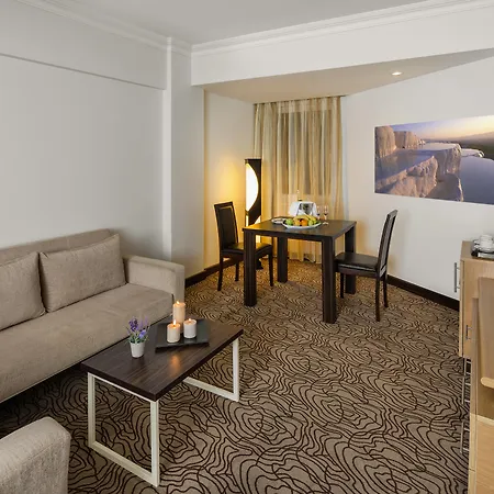 מלון Richmond Thermal 5*