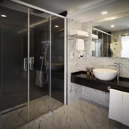 Richmond Thermal Hotell